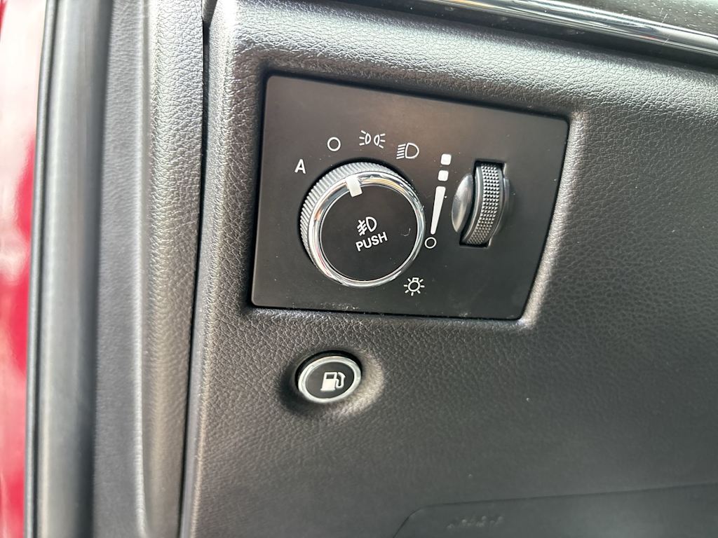 Thumbnail: 2017 Jeep Grand Cherokee - 14