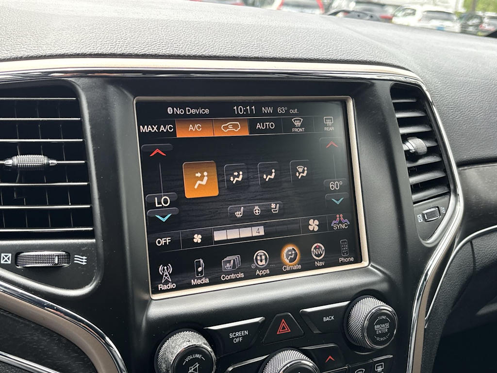 Thumbnail: 2017 Jeep Grand Cherokee - 21