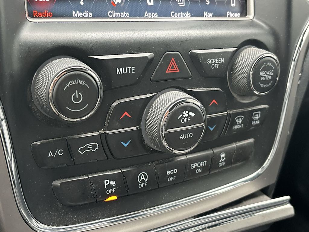 Thumbnail: 2018 Jeep Grand Cherokee - 18