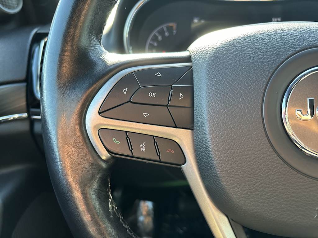 Thumbnail: 2021 Jeep Grand Cherokee - 14