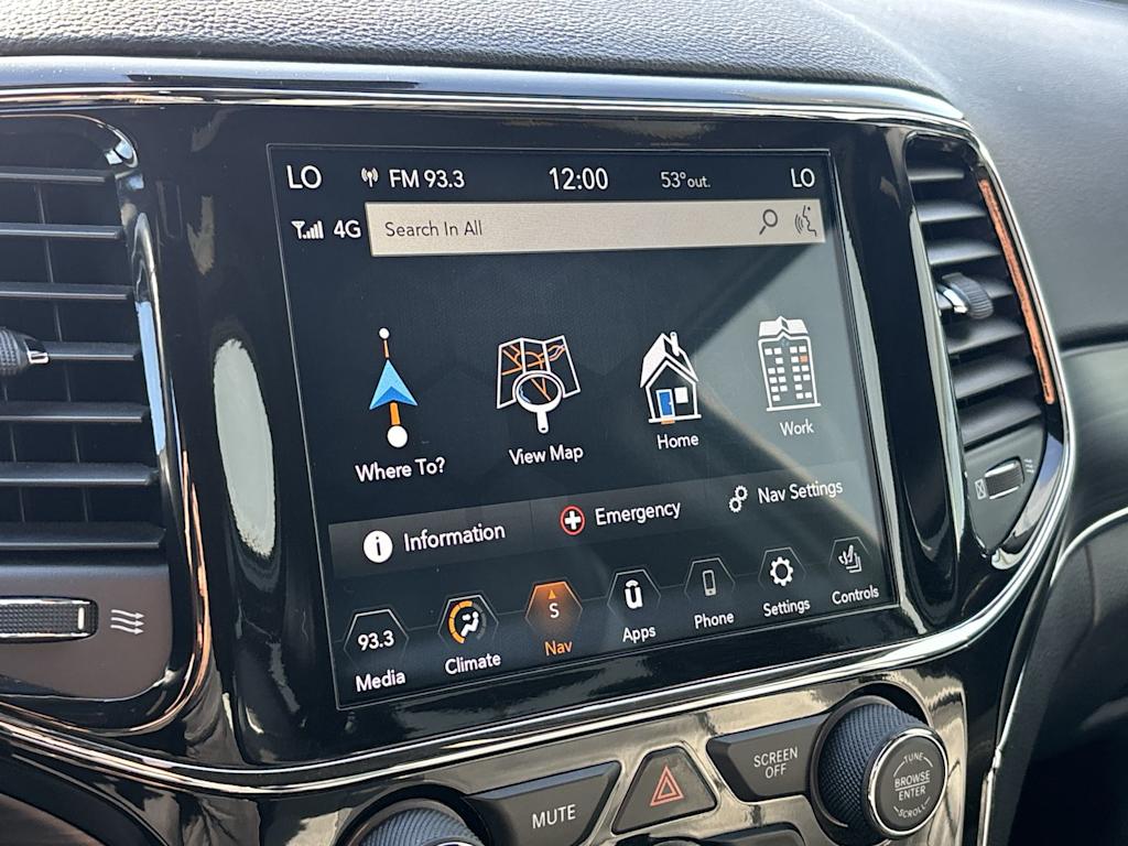 Thumbnail: 2021 Jeep Grand Cherokee - 18