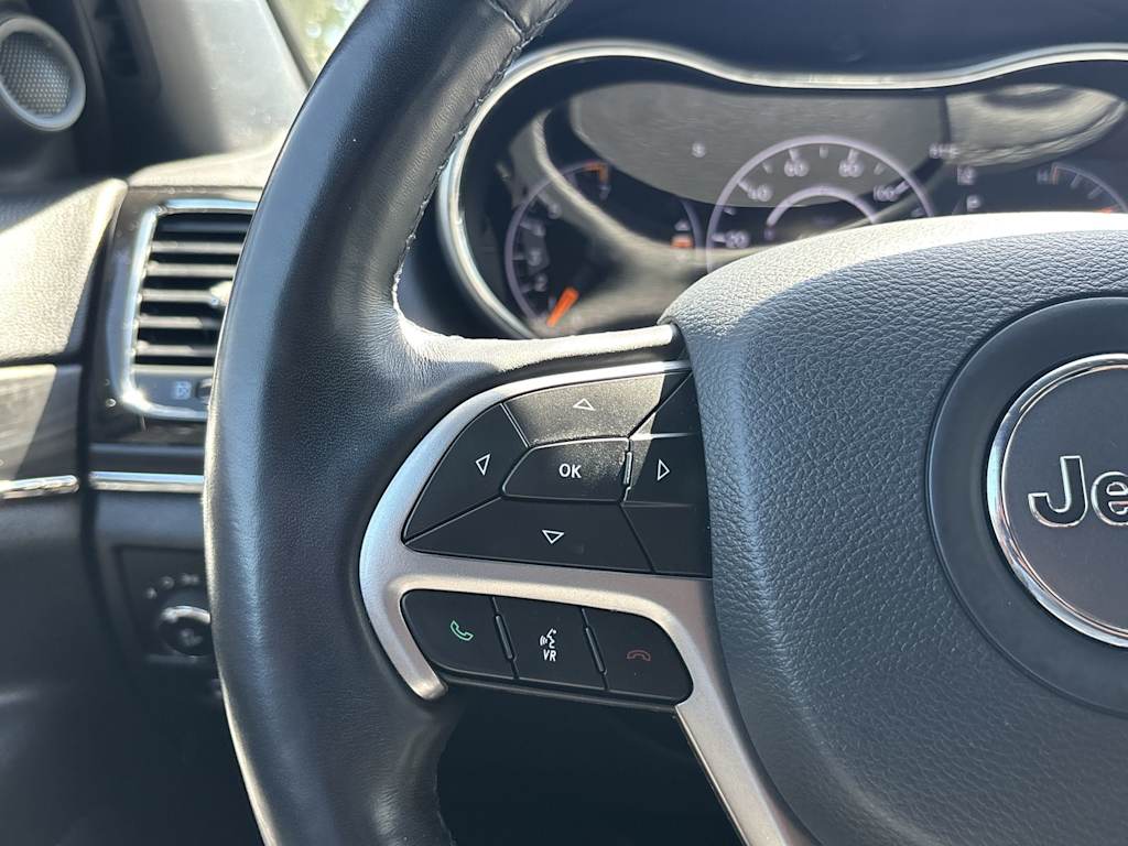 Thumbnail: 2021 Jeep Grand Cherokee - 16