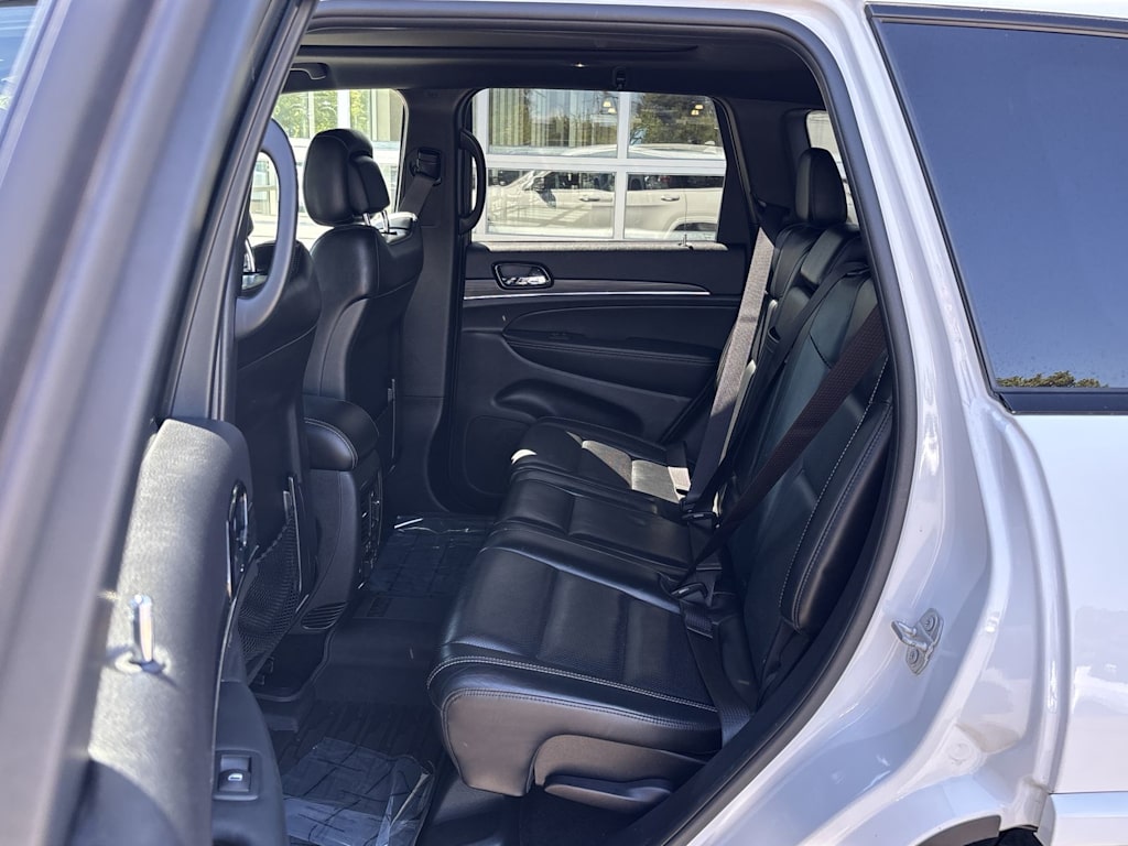 Thumbnail: 2021 Jeep Grand Cherokee - 8