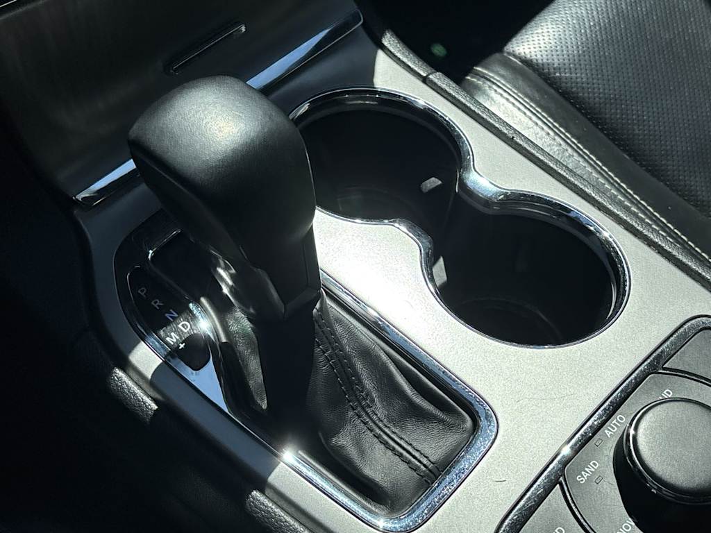 Thumbnail: 2021 Jeep Grand Cherokee - 10