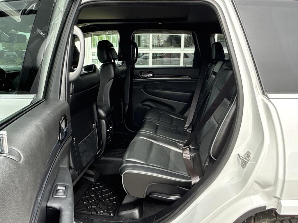 Thumbnail: 2021 Jeep Grand Cherokee - 15