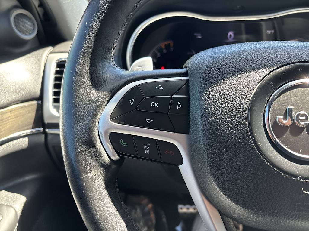 Thumbnail: 2015 Jeep Grand Cherokee - 14
