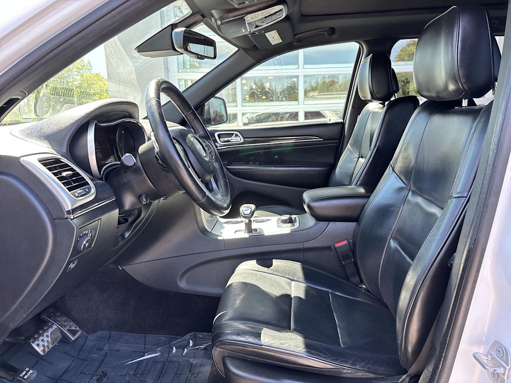 Thumbnail: 2015 Jeep Grand Cherokee - 5