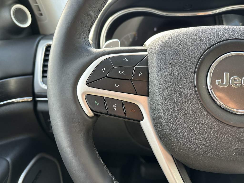 Thumbnail: 2018 Jeep Grand Cherokee - 16