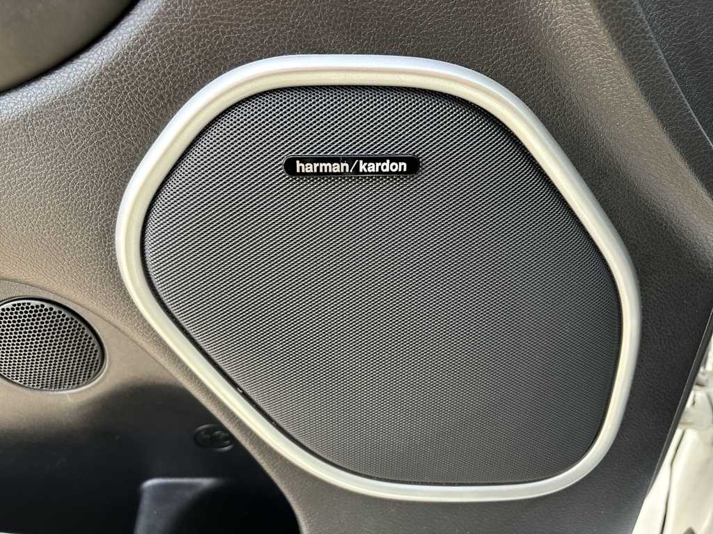 Thumbnail: 2018 Jeep Grand Cherokee - 13