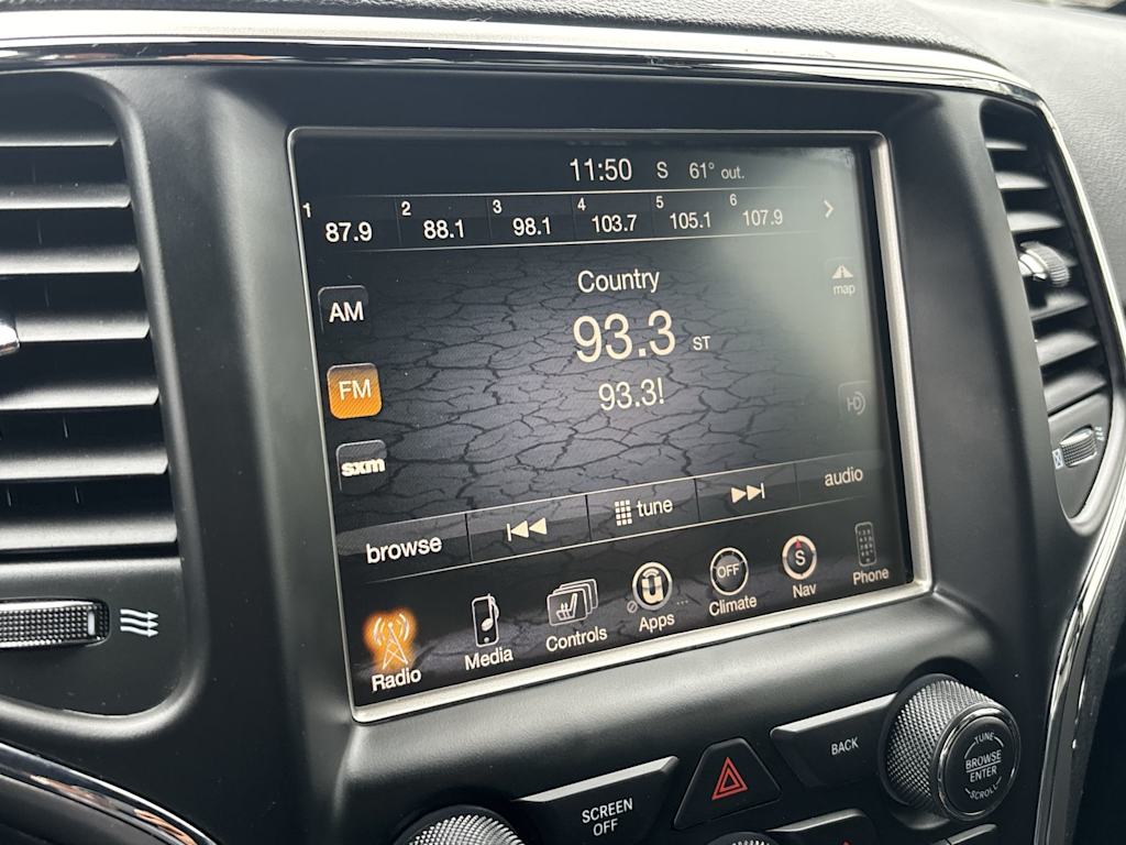 Thumbnail: 2017 Jeep Grand Cherokee - 9