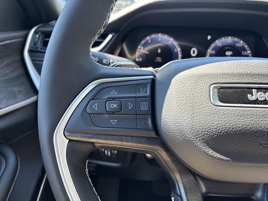 Thumbnail: 2026 Jeep Grand Cherokee - 16