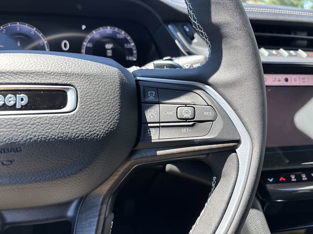 Thumbnail: 2026 Jeep Grand Cherokee - 17