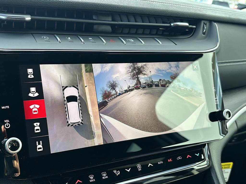 Thumbnail: 2026 Jeep Grand Cherokee - 21