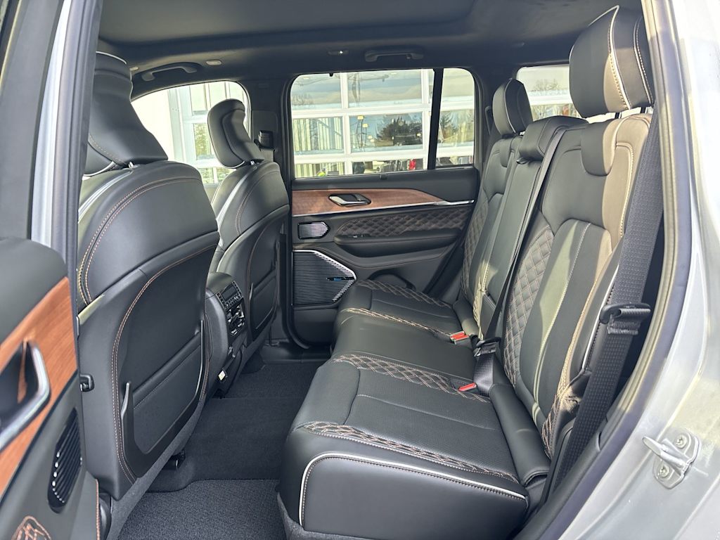 Thumbnail: 2025 Jeep Grand Cherokee - 13