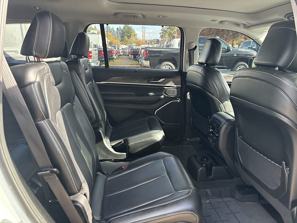 Thumbnail: 2021 Jeep Grand Cherokee L - 7