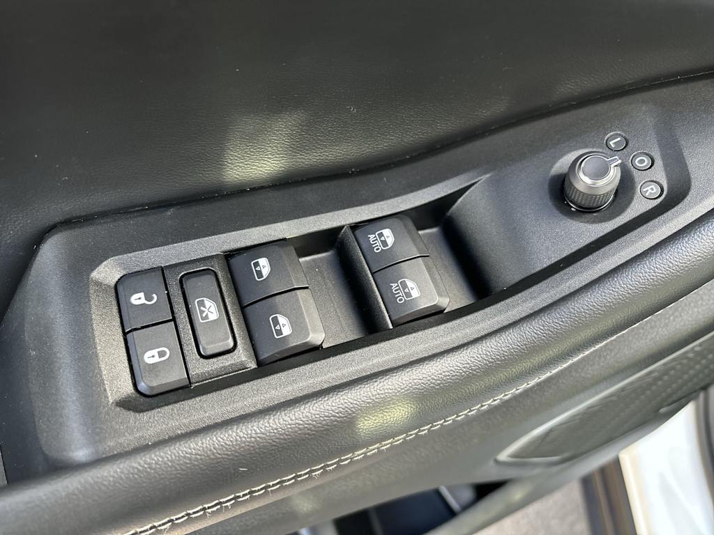 Thumbnail: 2021 Jeep Grand Cherokee L - 12