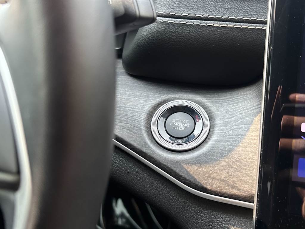 Thumbnail: 2021 Jeep Grand Cherokee L - 18
