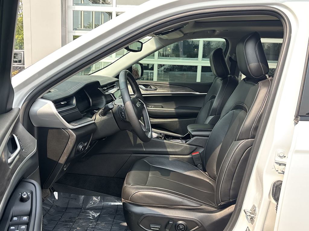 Thumbnail: 2021 Jeep Grand Cherokee L - 7