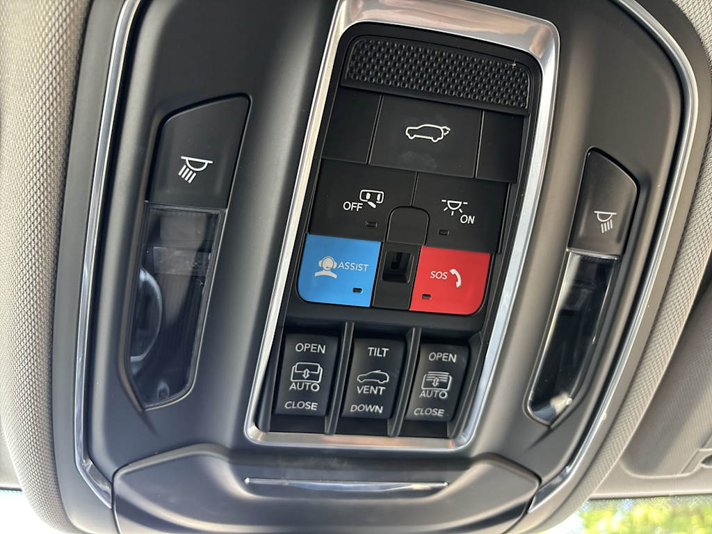 Thumbnail: 2021 Jeep Grand Cherokee L - 29
