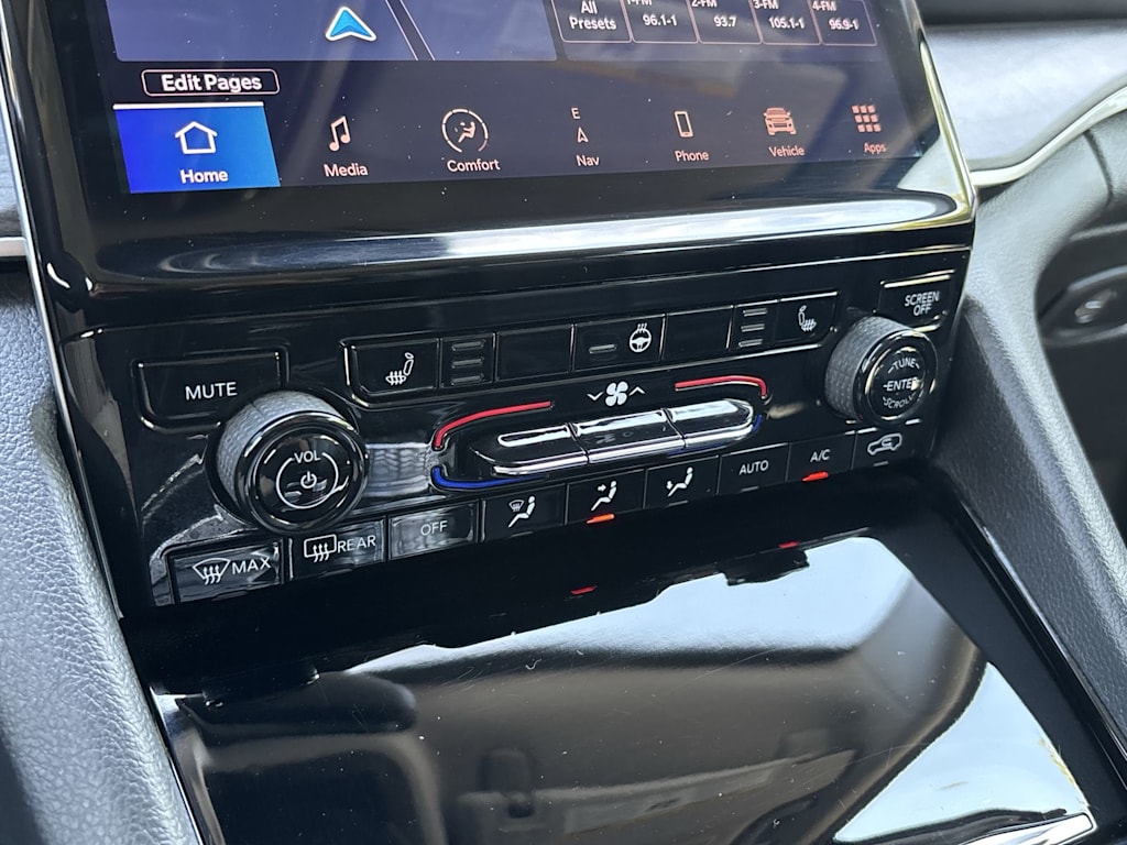 Thumbnail: 2021 Jeep Grand Cherokee L - 25