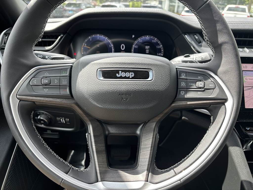 Thumbnail: 2026 Jeep Grand Cherokee L - 15