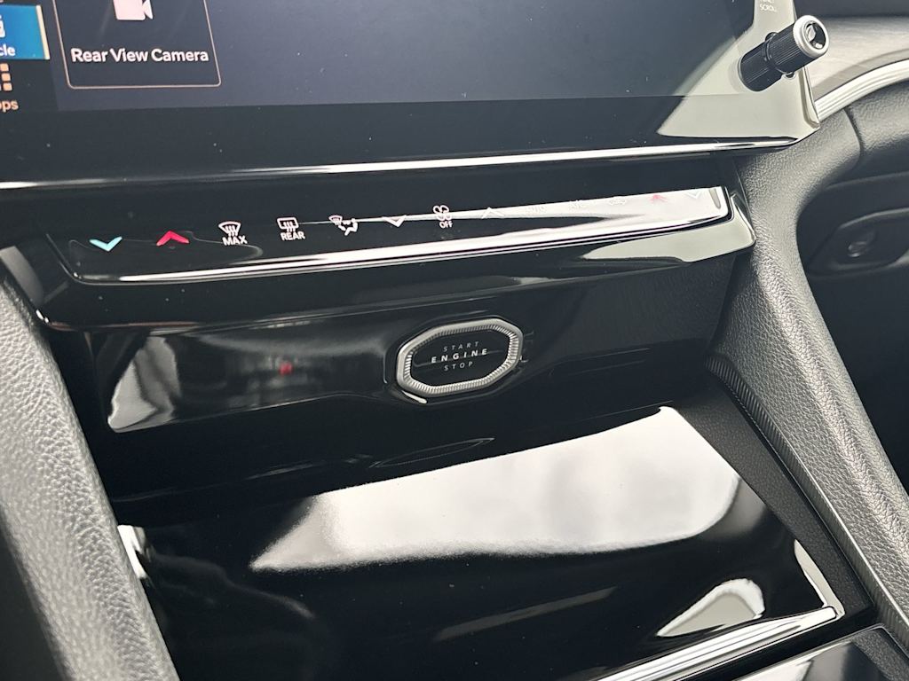 Thumbnail: 2026 Jeep Grand Cherokee L - 24