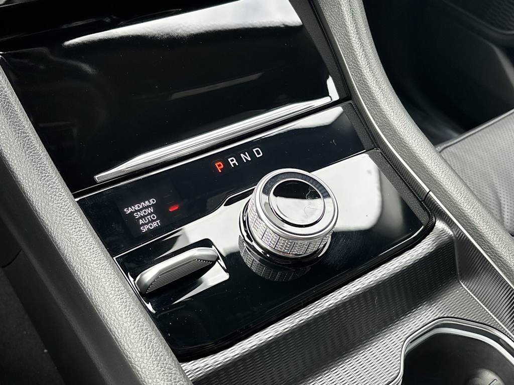 Thumbnail: 2026 Jeep Grand Cherokee L - 9