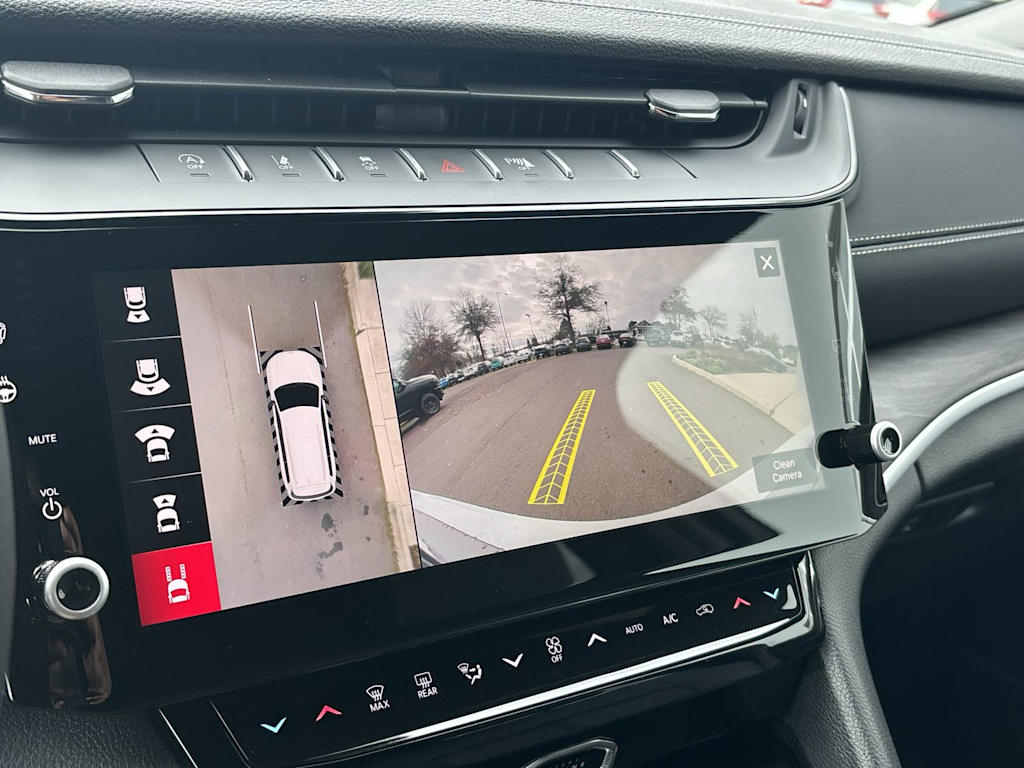 Thumbnail: 2026 Jeep Grand Cherokee L - 23