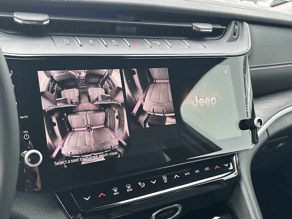 Thumbnail: 2026 Jeep Grand Cherokee L - 22