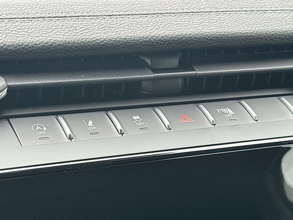 Thumbnail: 2026 Jeep Grand Cherokee L - 15