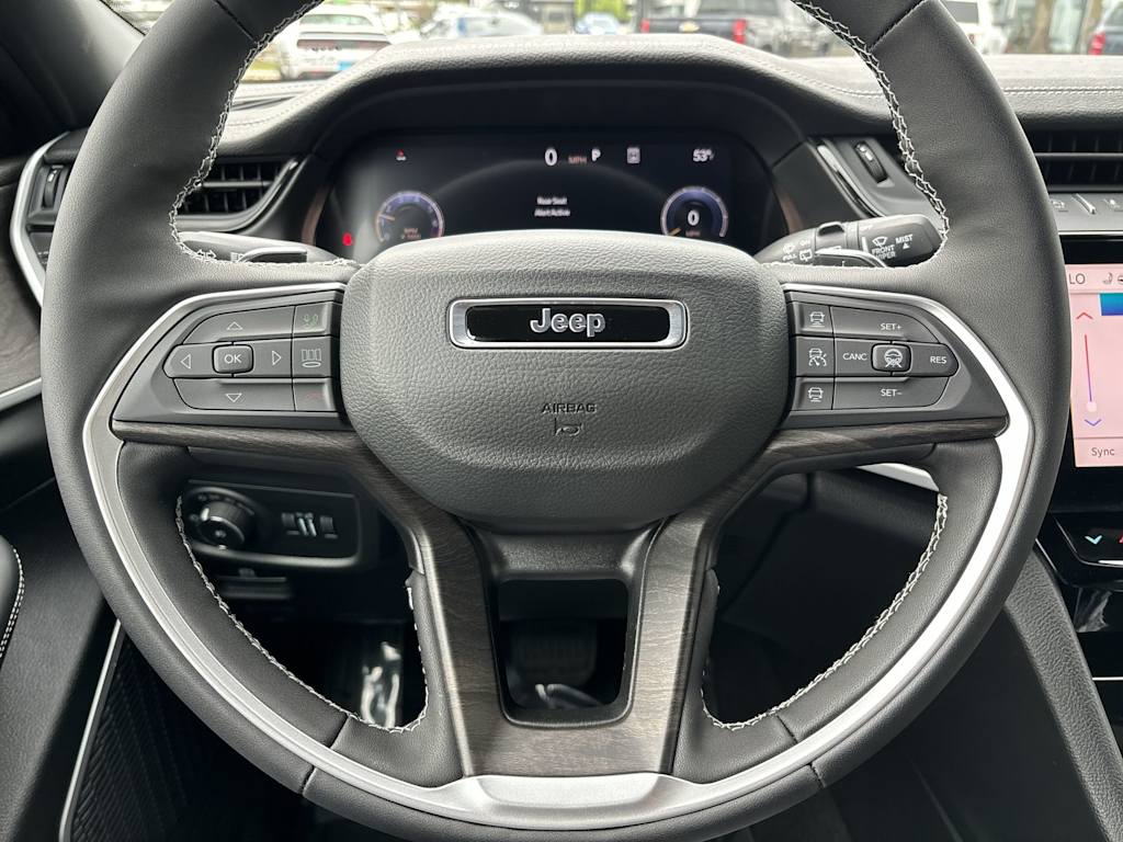 Thumbnail: 2026 Jeep Grand Cherokee L - 2
