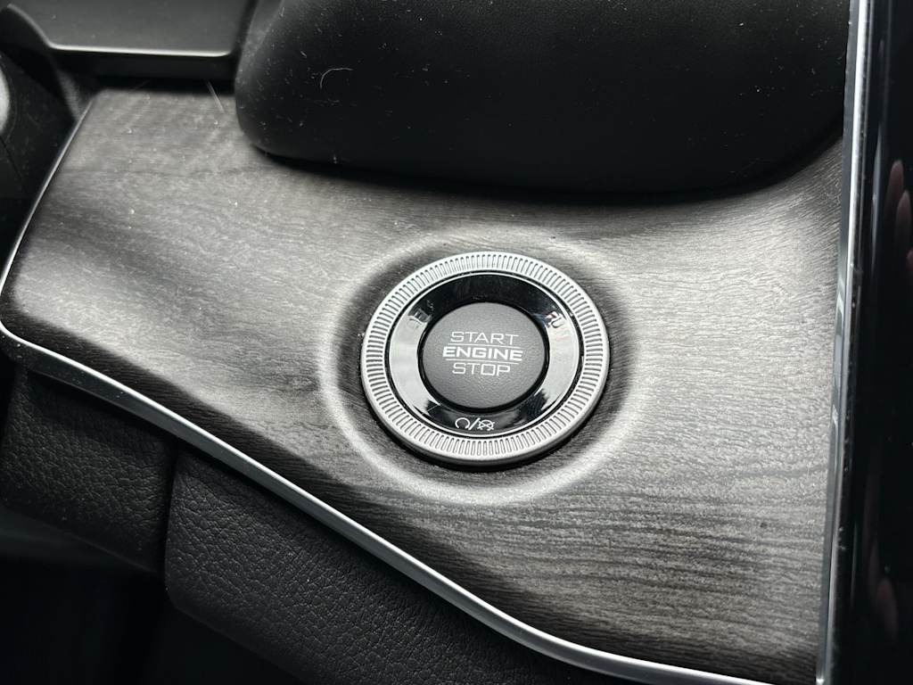 Thumbnail: 2021 Jeep Grand Cherokee L - 23