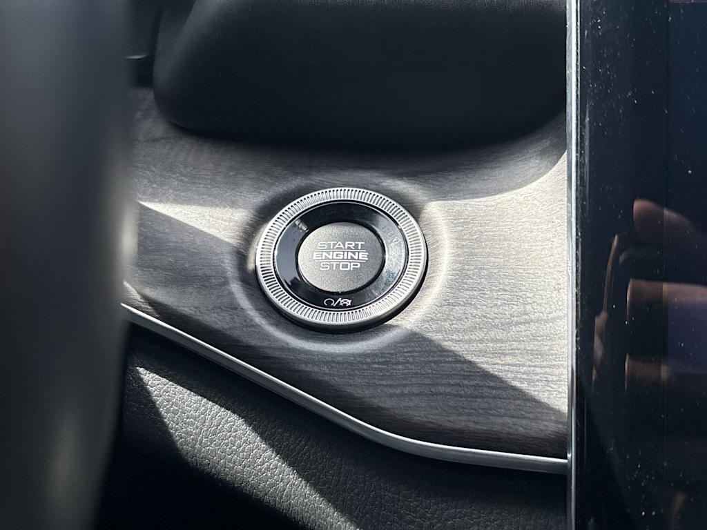 Thumbnail: 2021 Jeep Grand Cherokee L - 19