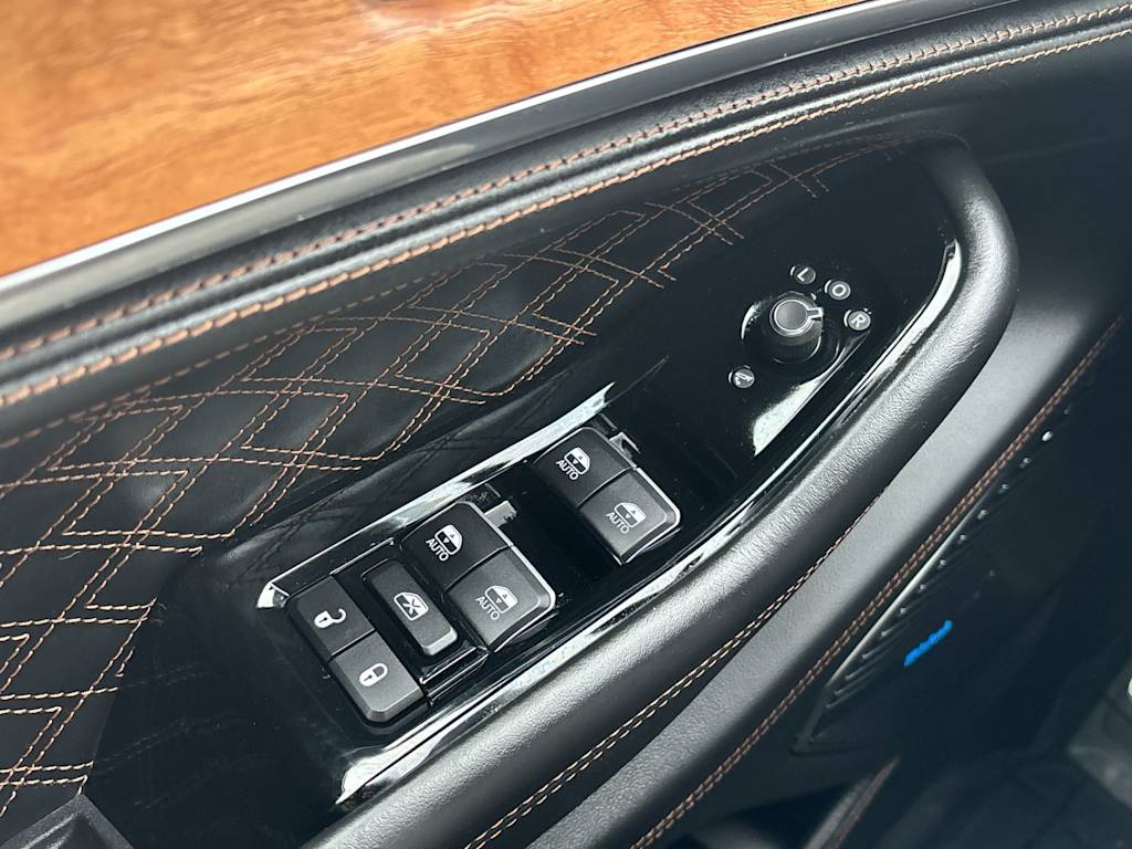 Thumbnail: 2023 Jeep Grand Cherokee L - 30