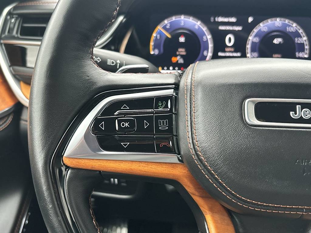 Thumbnail: 2023 Jeep Grand Cherokee L - 15