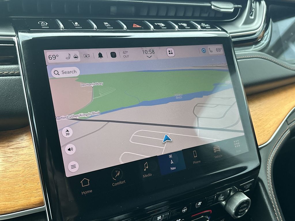 Thumbnail: 2023 Jeep Grand Cherokee L - 22