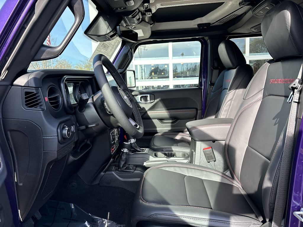 Thumbnail: 2026 Jeep Wrangler - 6