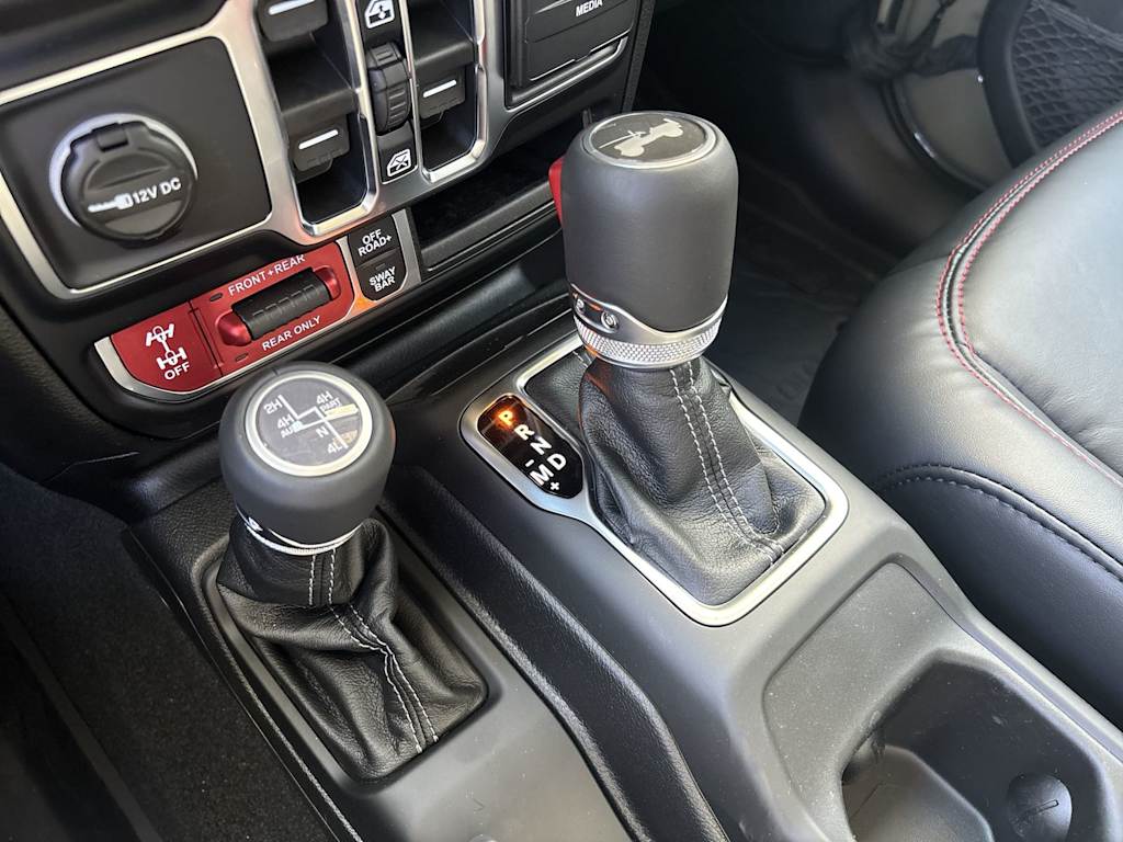 Thumbnail: 2026 Jeep Wrangler - 10