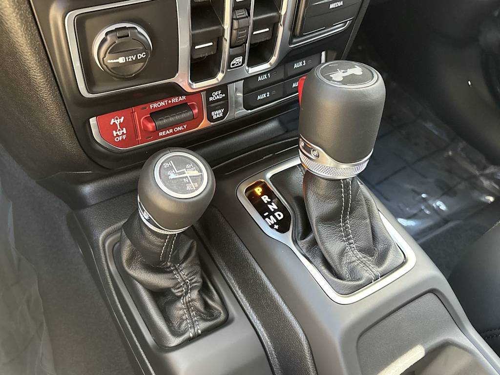 Thumbnail: 2026 Jeep Wrangler - 9