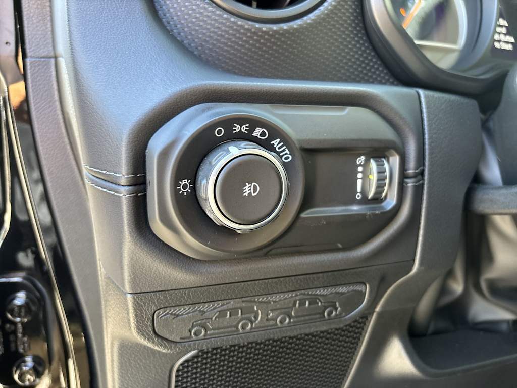 Thumbnail: 2026 Jeep Wrangler - 13