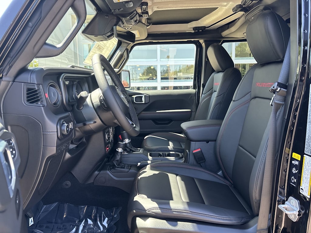 Thumbnail: 2026 Jeep Wrangler - 6