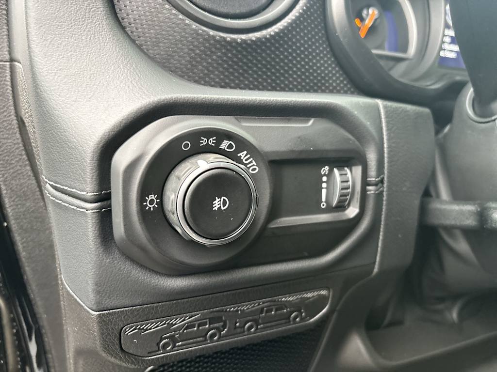 Thumbnail: 2026 Jeep Wrangler - 14