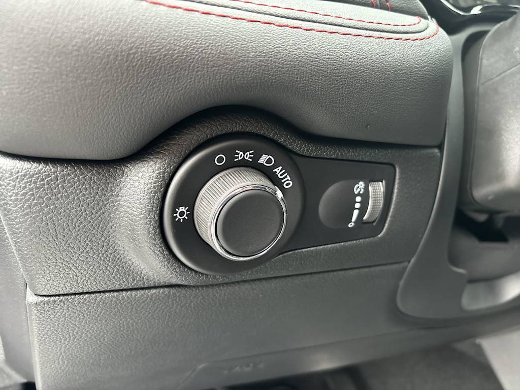 Thumbnail: 2026 Dodge Durango - 14