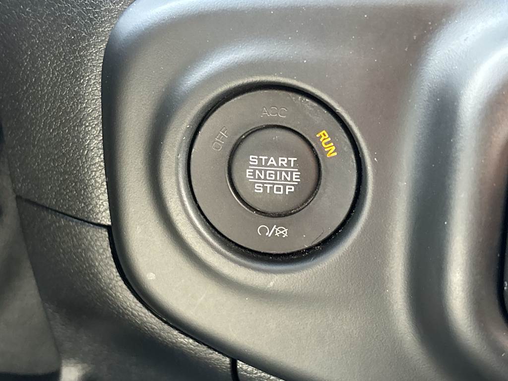 2021 Jeep Gladiator Sport 28