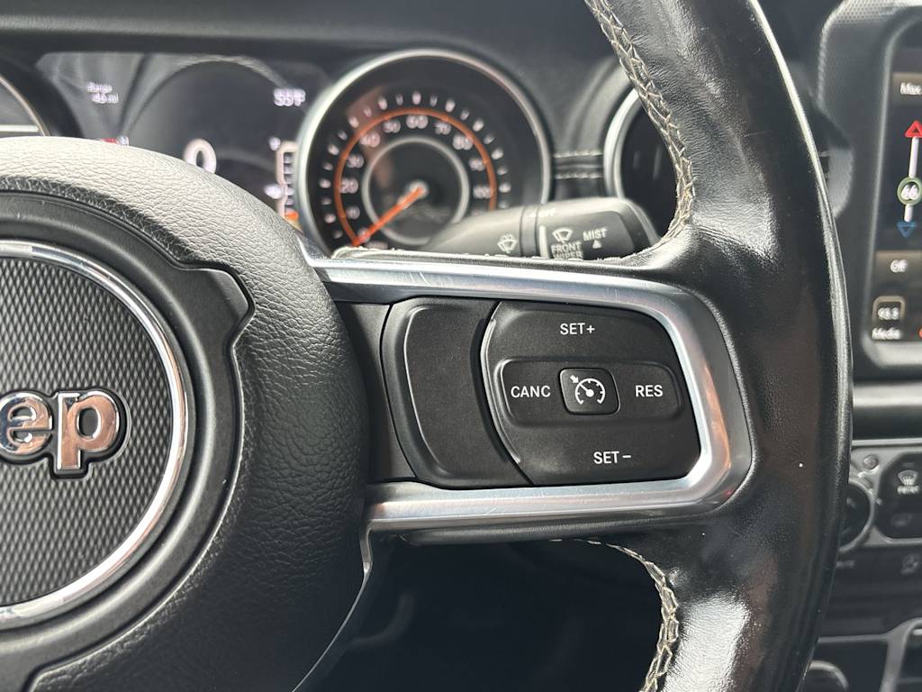 Thumbnail: 2020 Jeep Gladiator - 17