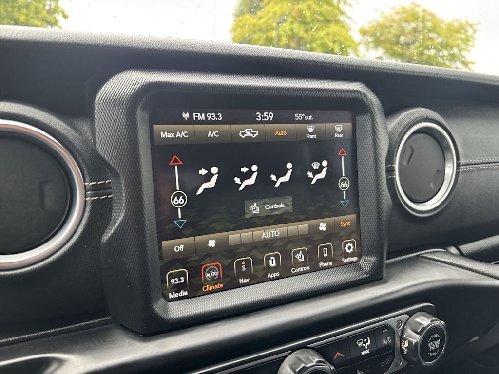 Thumbnail: 2020 Jeep Gladiator - 20
