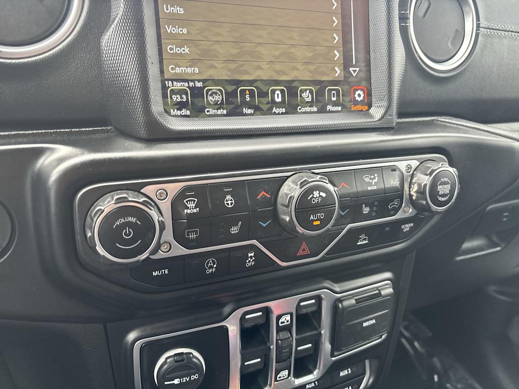 Thumbnail: 2020 Jeep Gladiator - 27