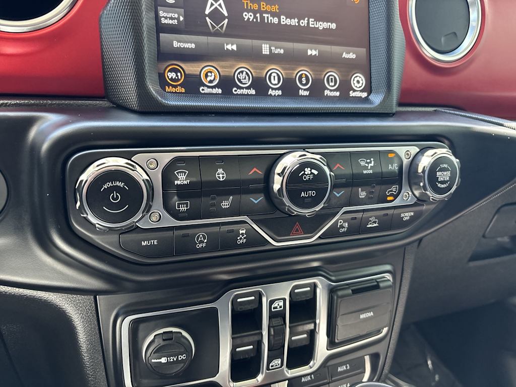 Thumbnail: 2022 Jeep Gladiator - 26