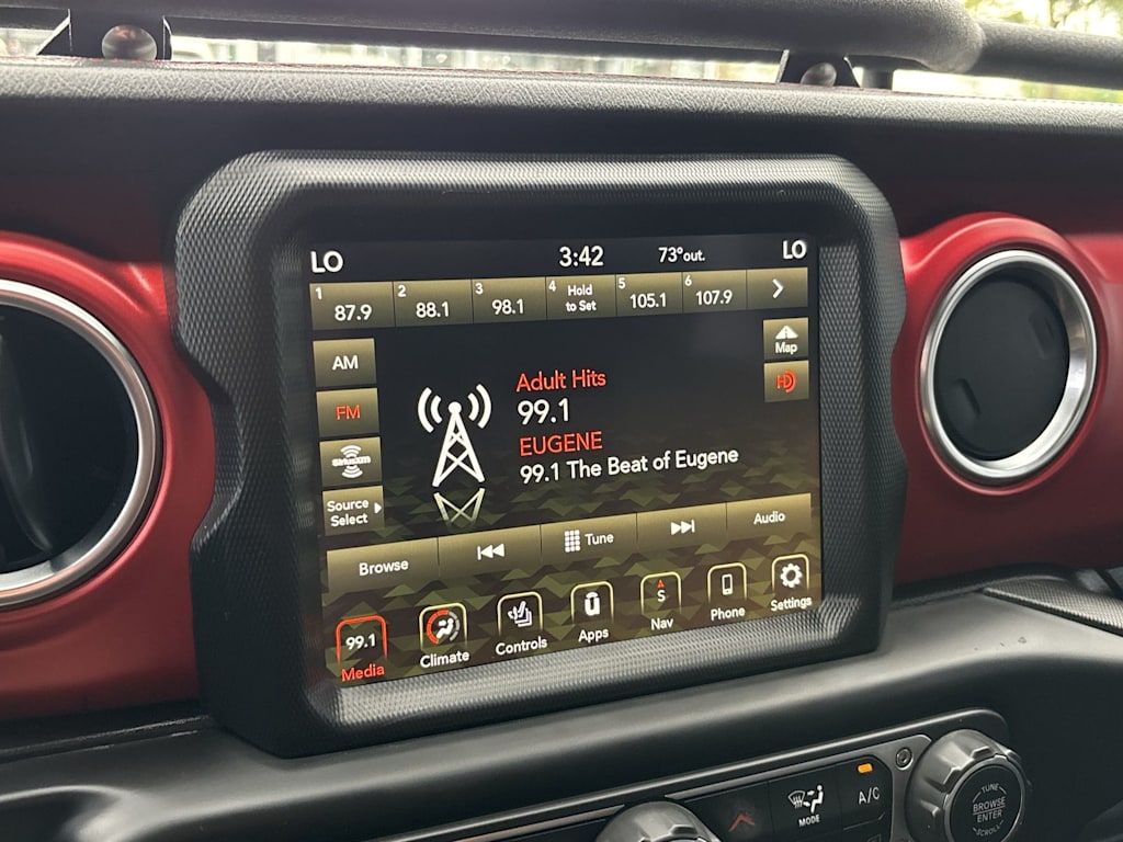 Thumbnail: 2021 Jeep Gladiator - 9
