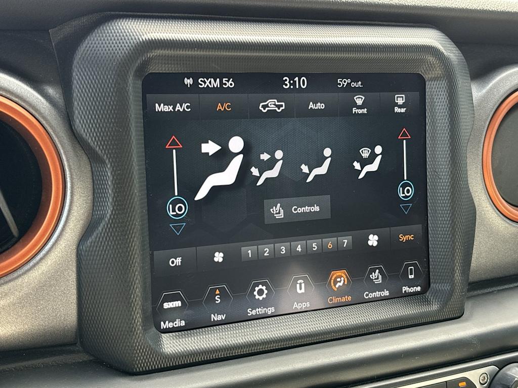 2021 Jeep Gladiator Mojave 21